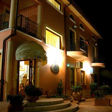 Villa Aurora Le Castella  Exteriér fotografie