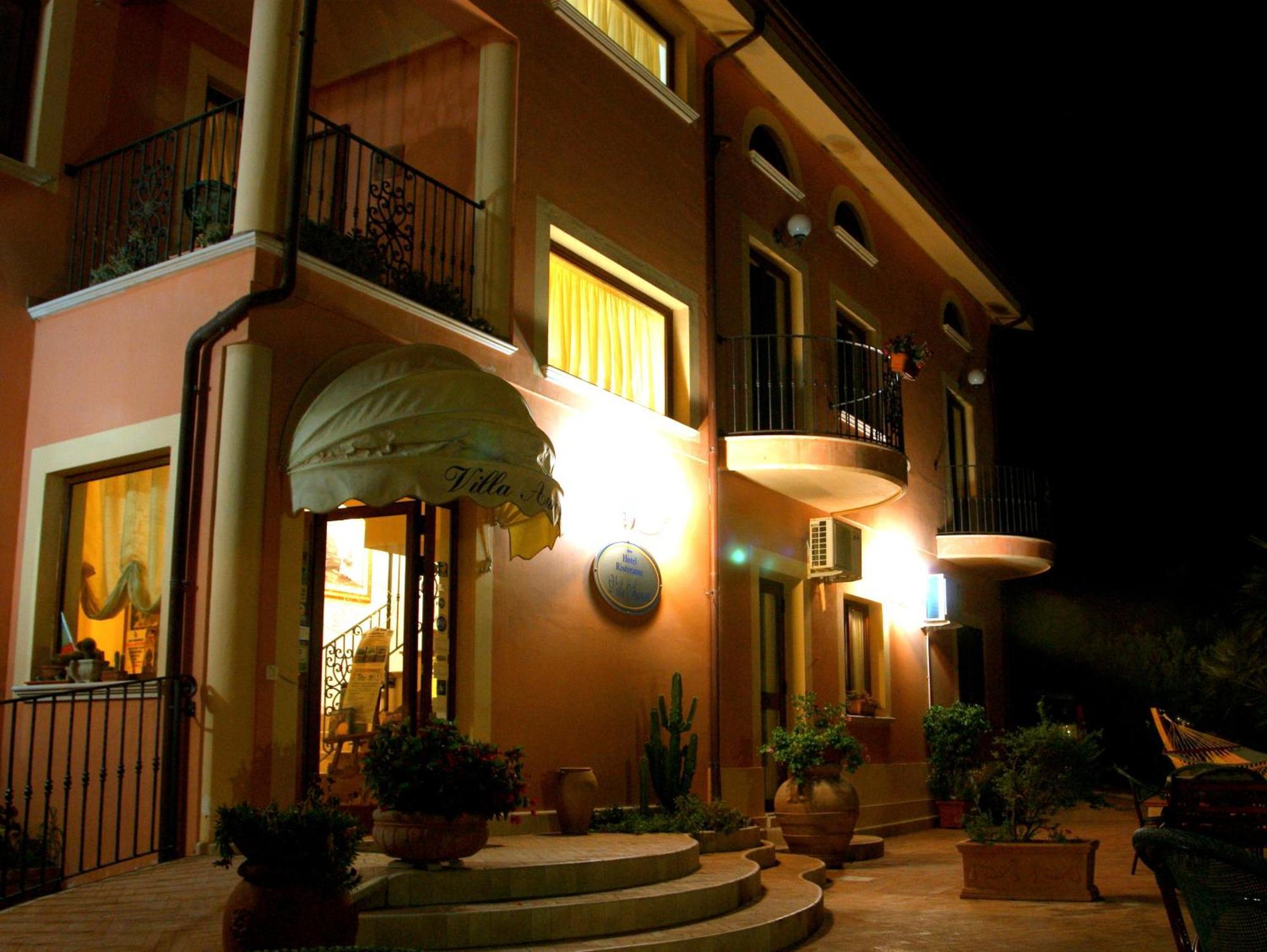 Villa Aurora Le Castella  Exteriér fotografie