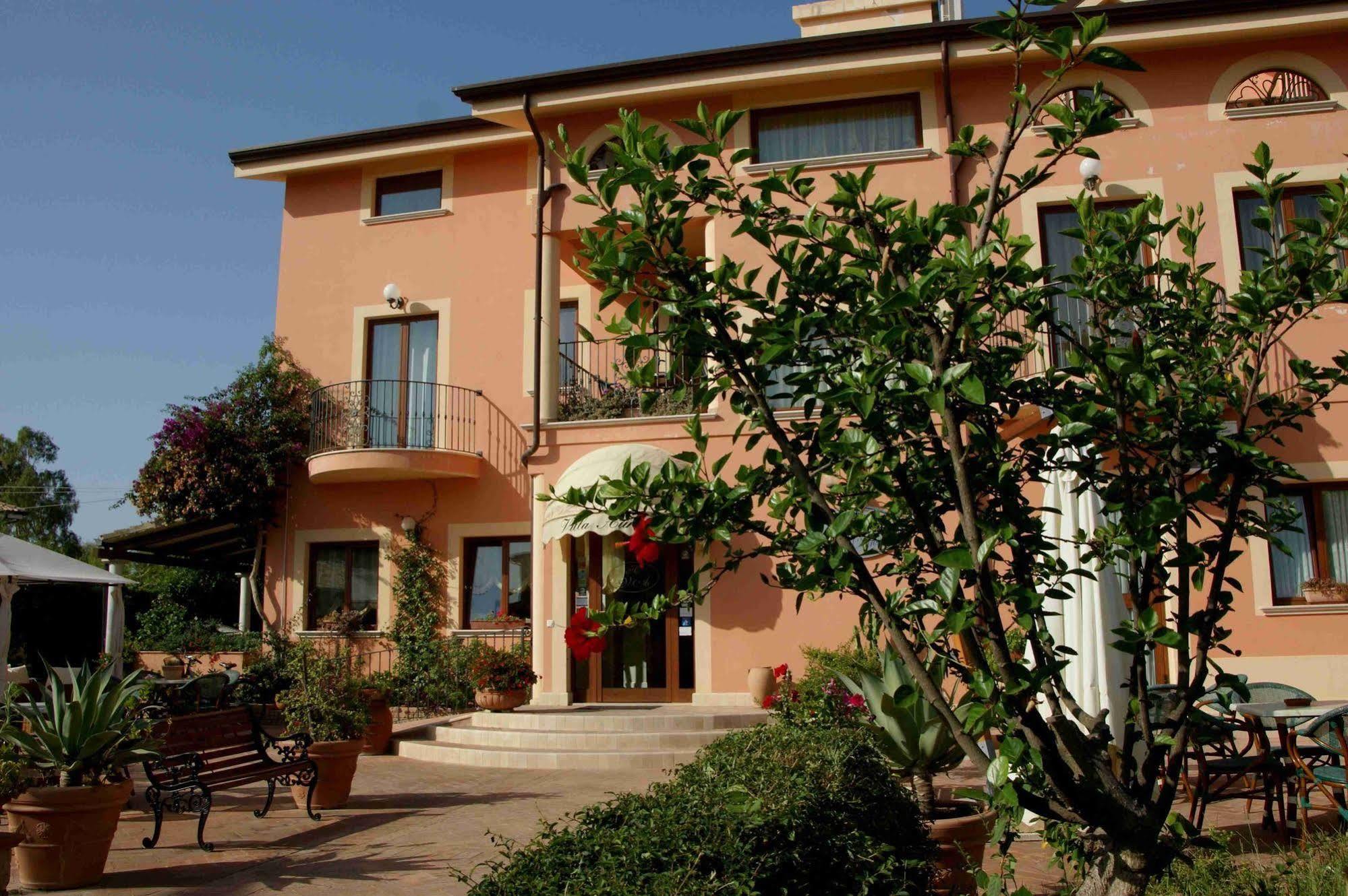 Villa Aurora Le Castella  Exteriér fotografie